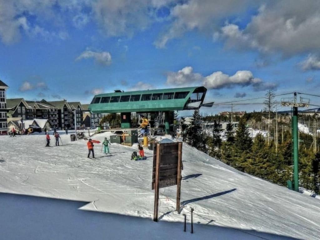Enjoy The Long Range View, Ski In N Out Top Of The Mountain Condo 斯诺肖 外观 照片